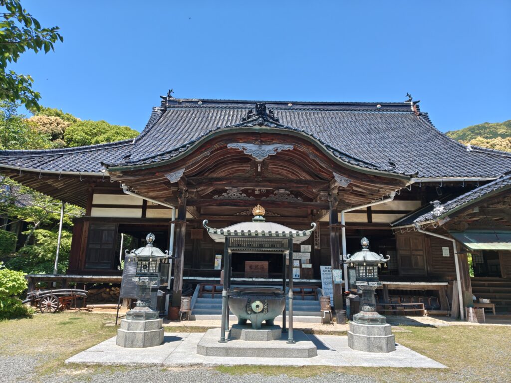 Japanese temple (main building)